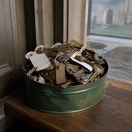 Everybody's Keys by Psalmix